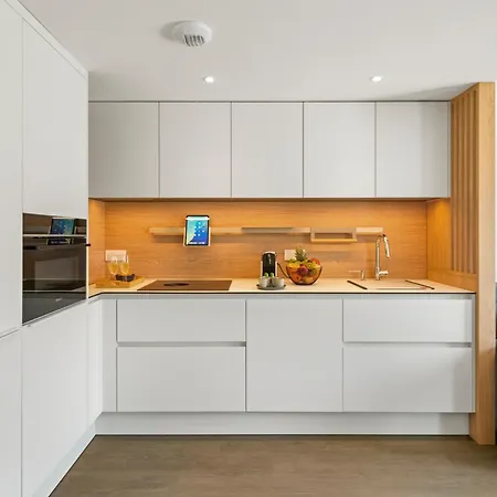 Novaya * Ajaccio (Corsica)