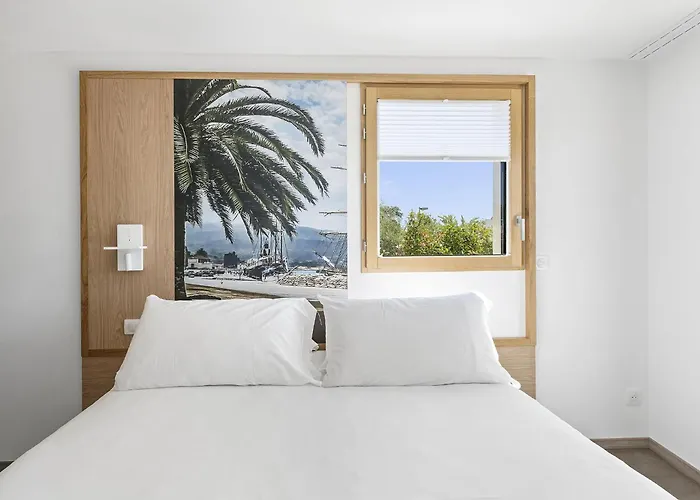 Novaya Ajaccio (Corsica)